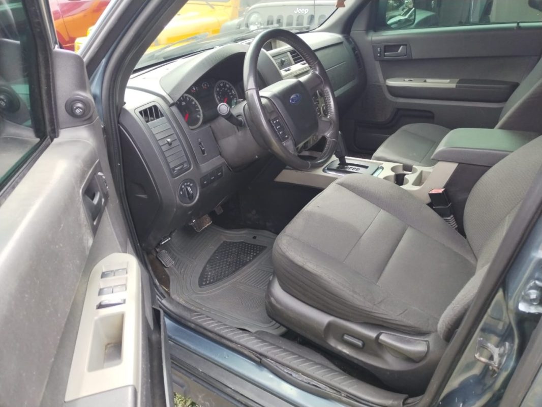 b4ac9b95-1132-4879-af01-dcbb5829b012