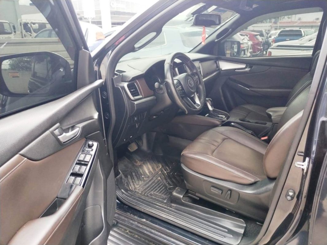 d42a19f0-6ff9-493a-8faf-55885d053556