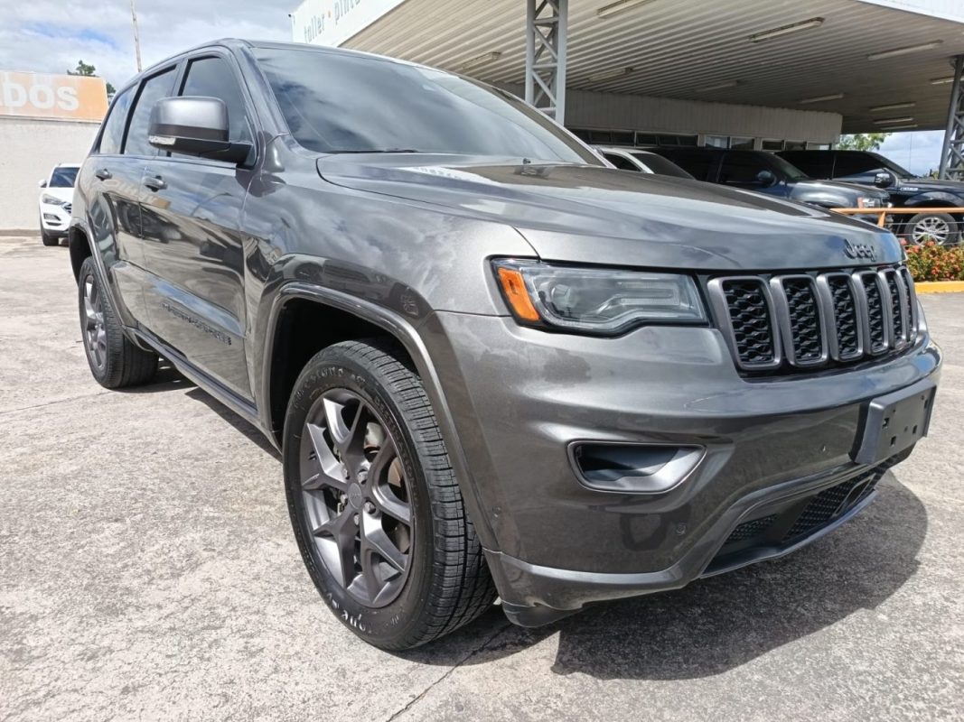 3c30e533-9854-4637-b501-013b7094365a