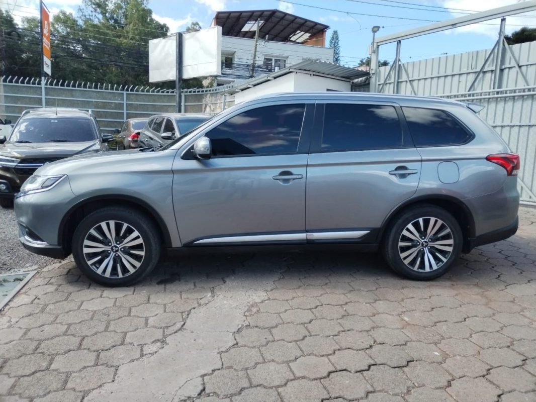 3dafb557-bb8a-48a4-bae6-7f4607901ae0