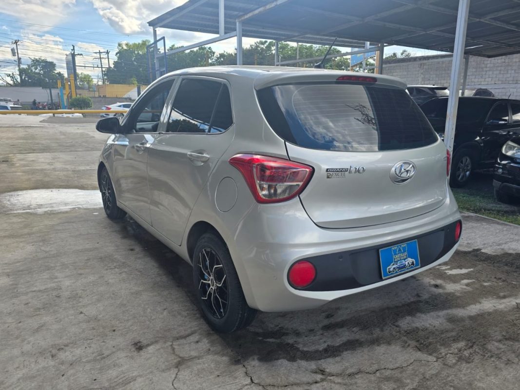 44199829-49b4-411d-8744-cbdf19ac6851