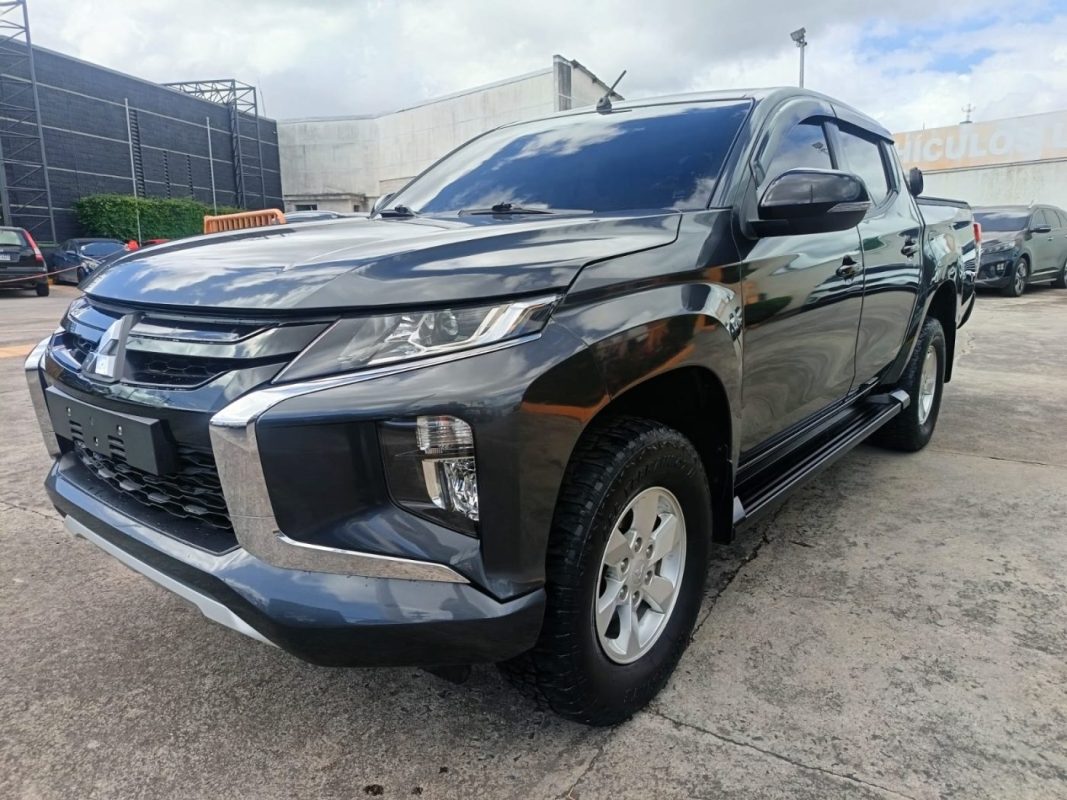 5cc7a920-f7eb-40cc-8536-85d9482adc77