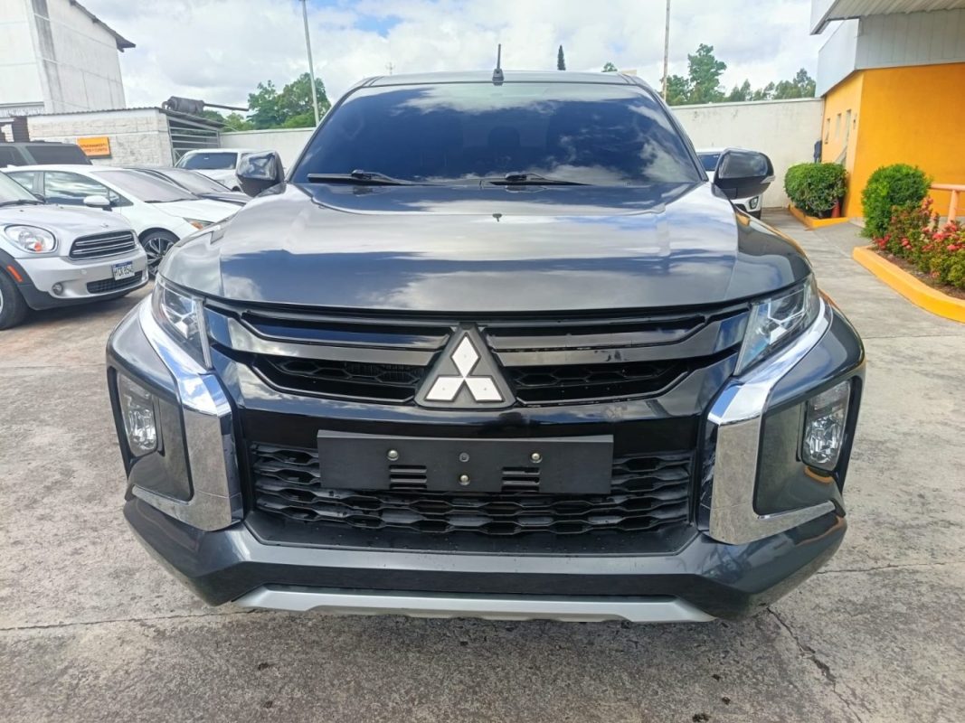 8f89d08e-8877-416e-b2da-79a12a82a13d