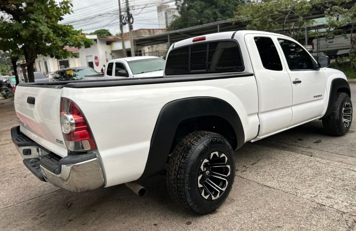 WhatsApp Image 2025-12-18 at 3.37.52 PM (2)