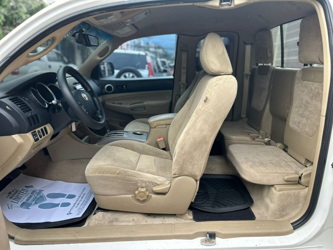 WhatsApp Image 2025-12-18 at 3.37.53 PM (1)