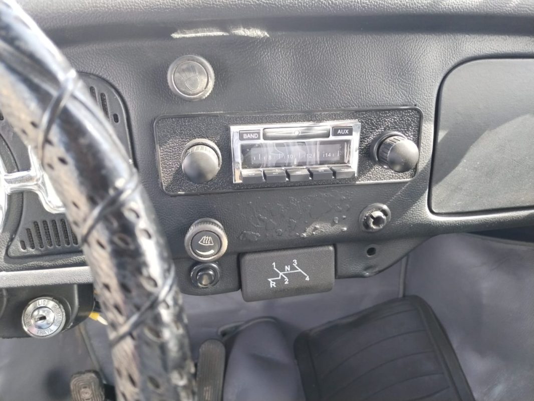 a98de567-2ec5-43d3-bf82-e238a32807f1