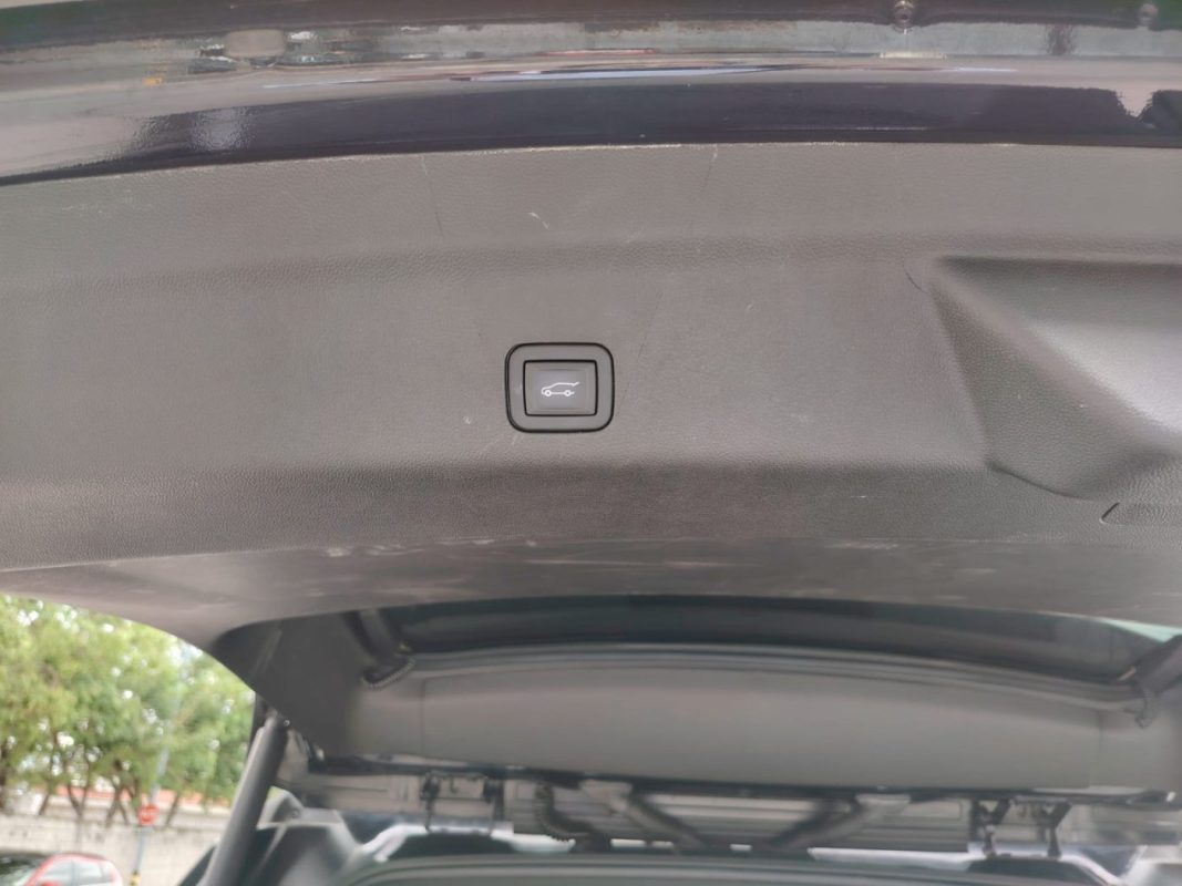 b5502d12-c7d9-49d0-9ee6-003d37fe1fb4