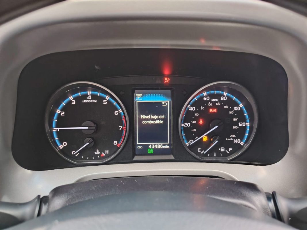 f0774f9b-c2ba-45d3-831a-14e7e40341eb