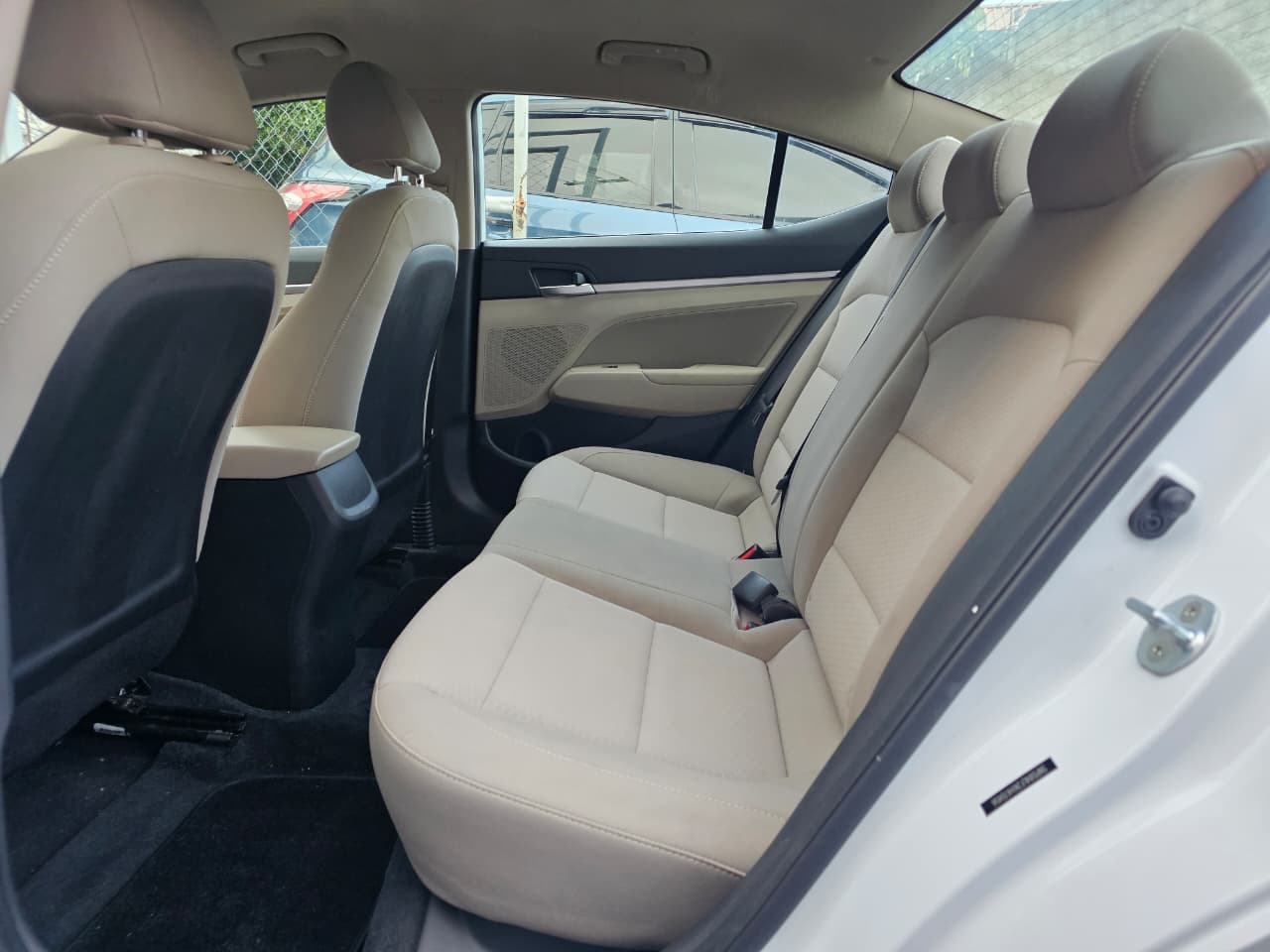 102c39c3-690a-43f1-92dd-4011df7e4ccb