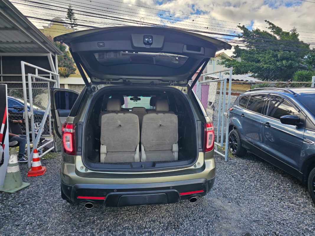 1b724704-b9cb-4849-b1d6-bd9d4f50d081