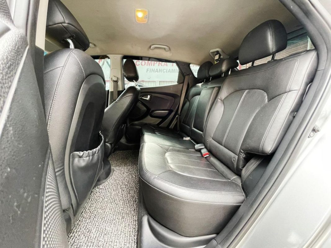 2a244aee-6931-4e32-b539-636145f47693