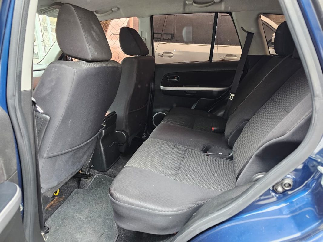 3f0df832-cc22-4661-815b-278ee3e187e1