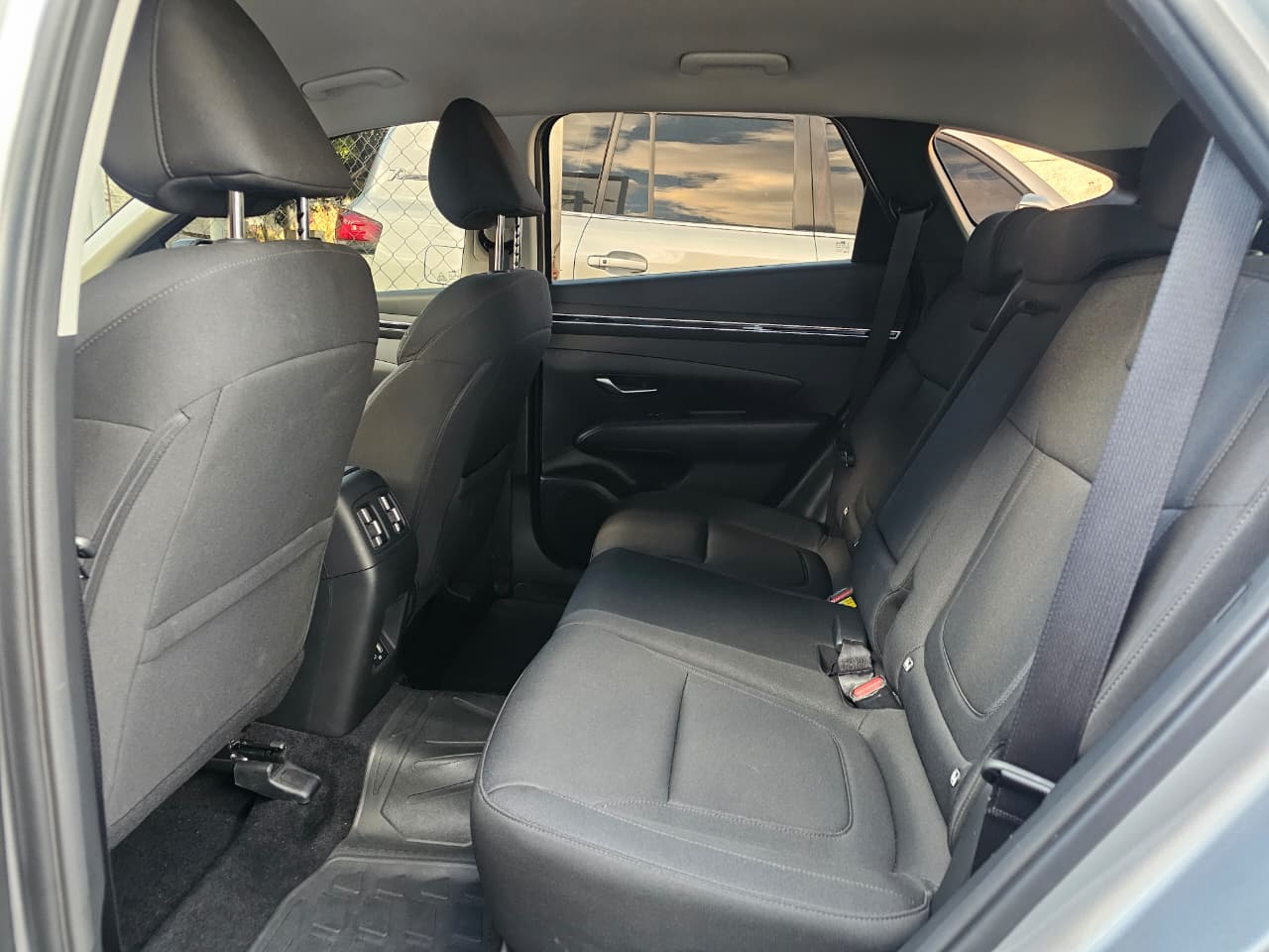 7ab6d71d-a5bb-4772-972e-13f01b1f76cc