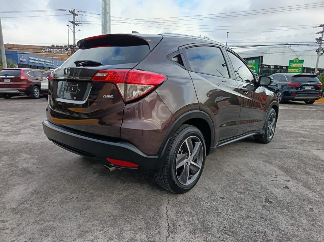 a17d7e6c-7300-4b86-9daf-779f1e15a9a4