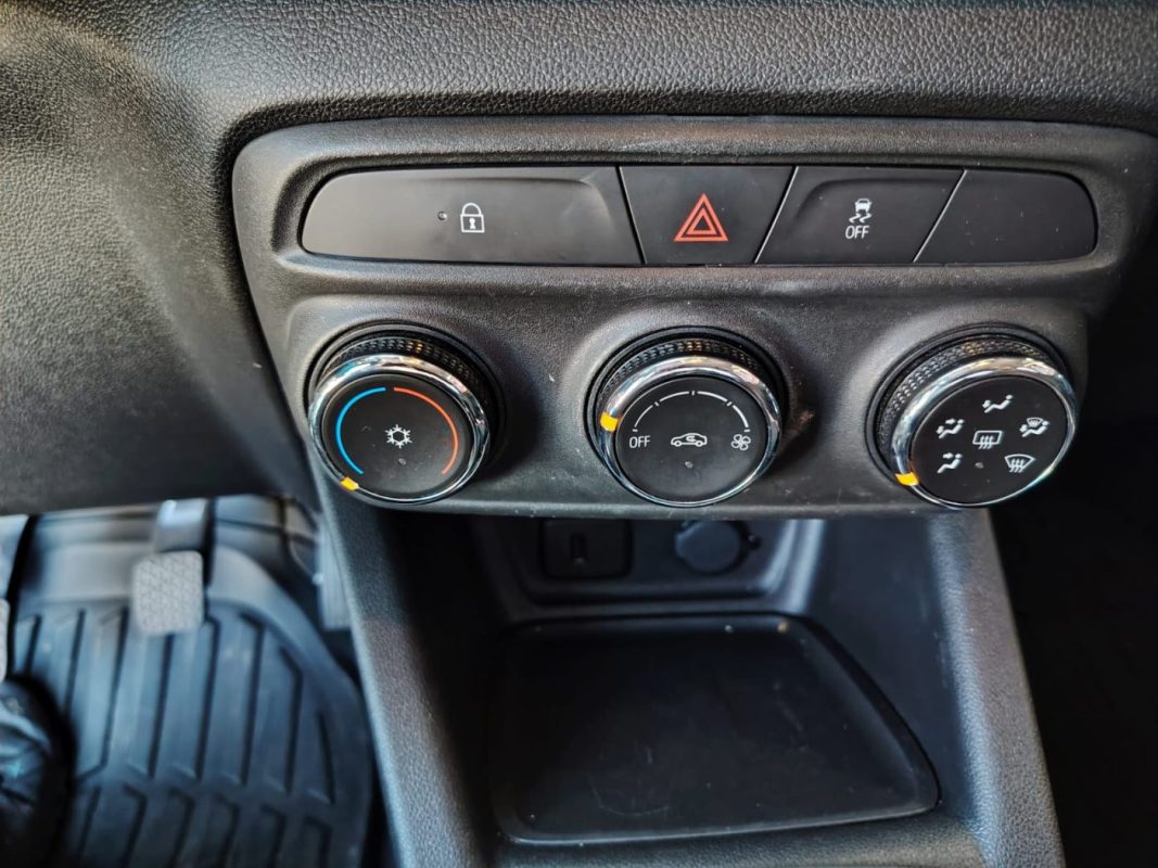 a22a4c62-7b40-417d-aa5d-6916690b7266