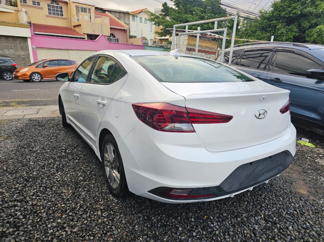 b9b564a2-025e-4203-a726-d9c995d1189b