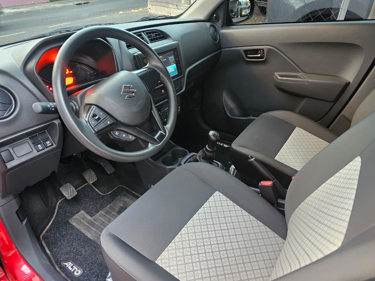 ba835901-bb9a-484d-857c-473012bfefee