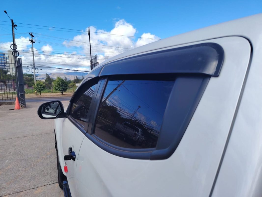 fb4a007b-24c0-4865-b493-f3fc252af451