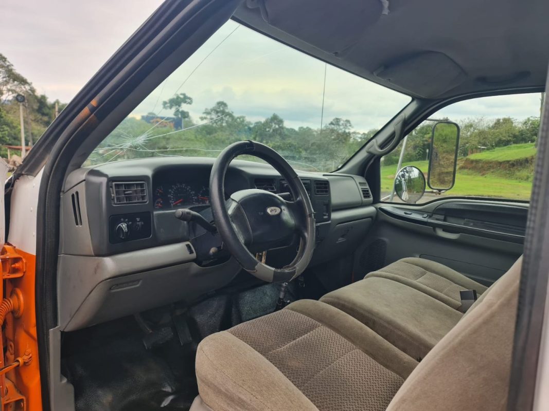 020b3493-b126-4eec-8409-910459516f74