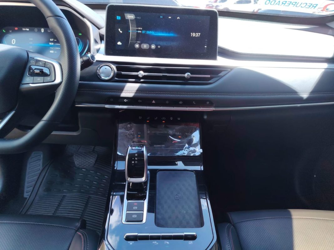 0b725628-5e8b-4bc5-952d-a8d647e6f95e