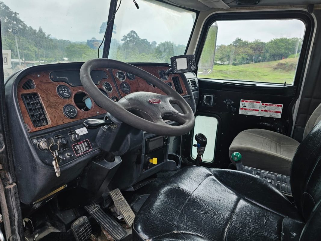 0ddcb1d6-a6c7-40d2-9c23-099f21e78bab