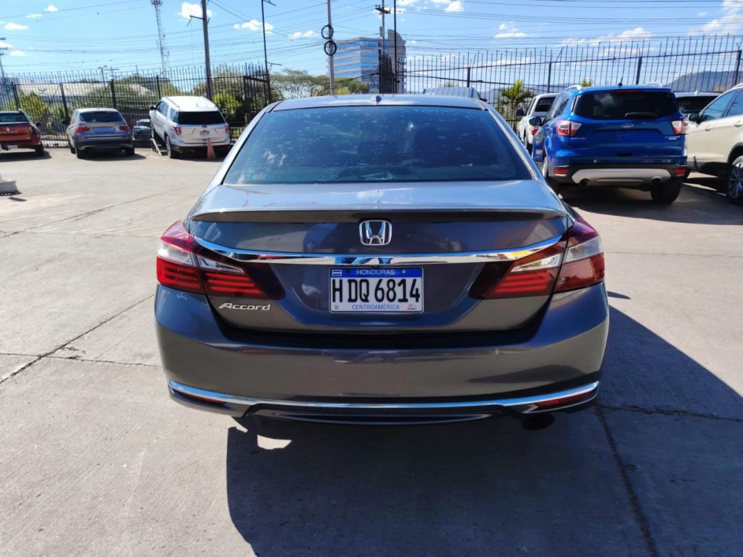 0efceac4-689a-4840-985c-2a86fa281f33