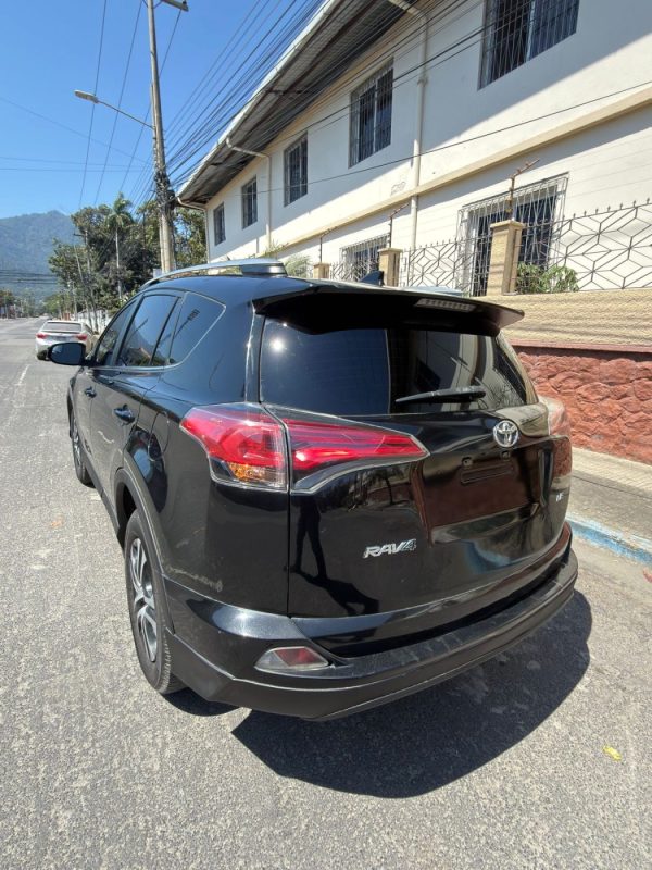 12ce8663-5838-4daf-a4bf-46def0d9f151