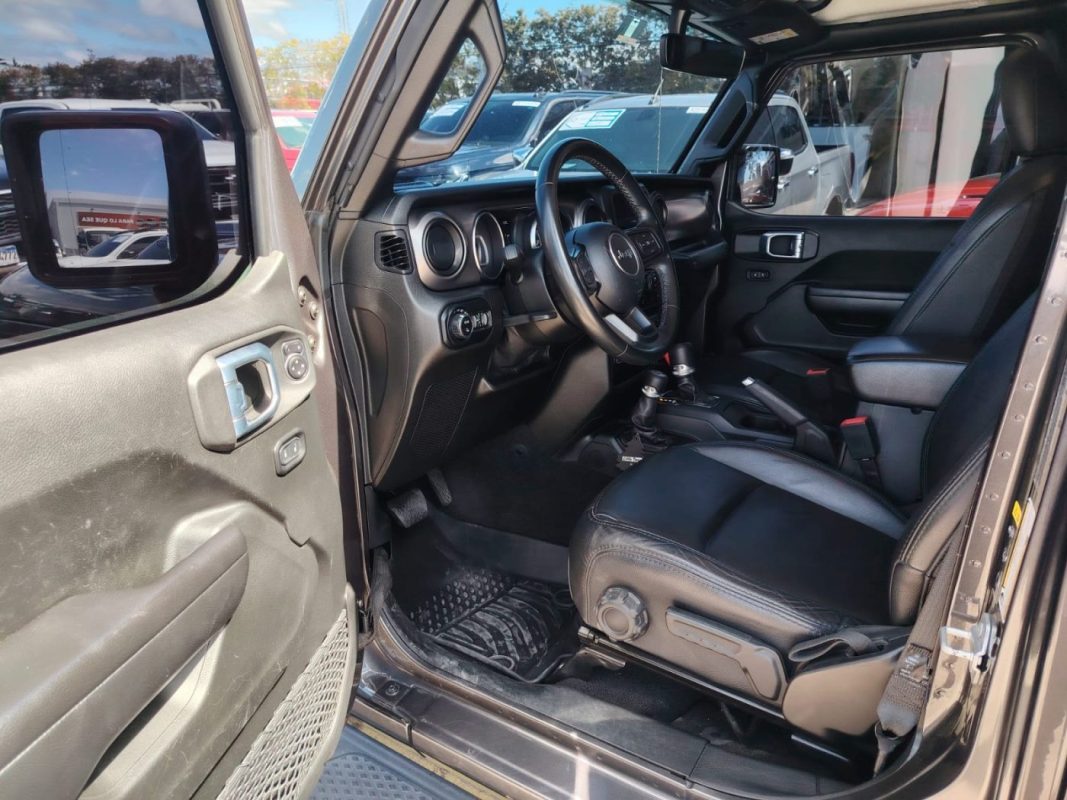 1d09a5fc-660c-4a9d-a928-250c8cc65f4a