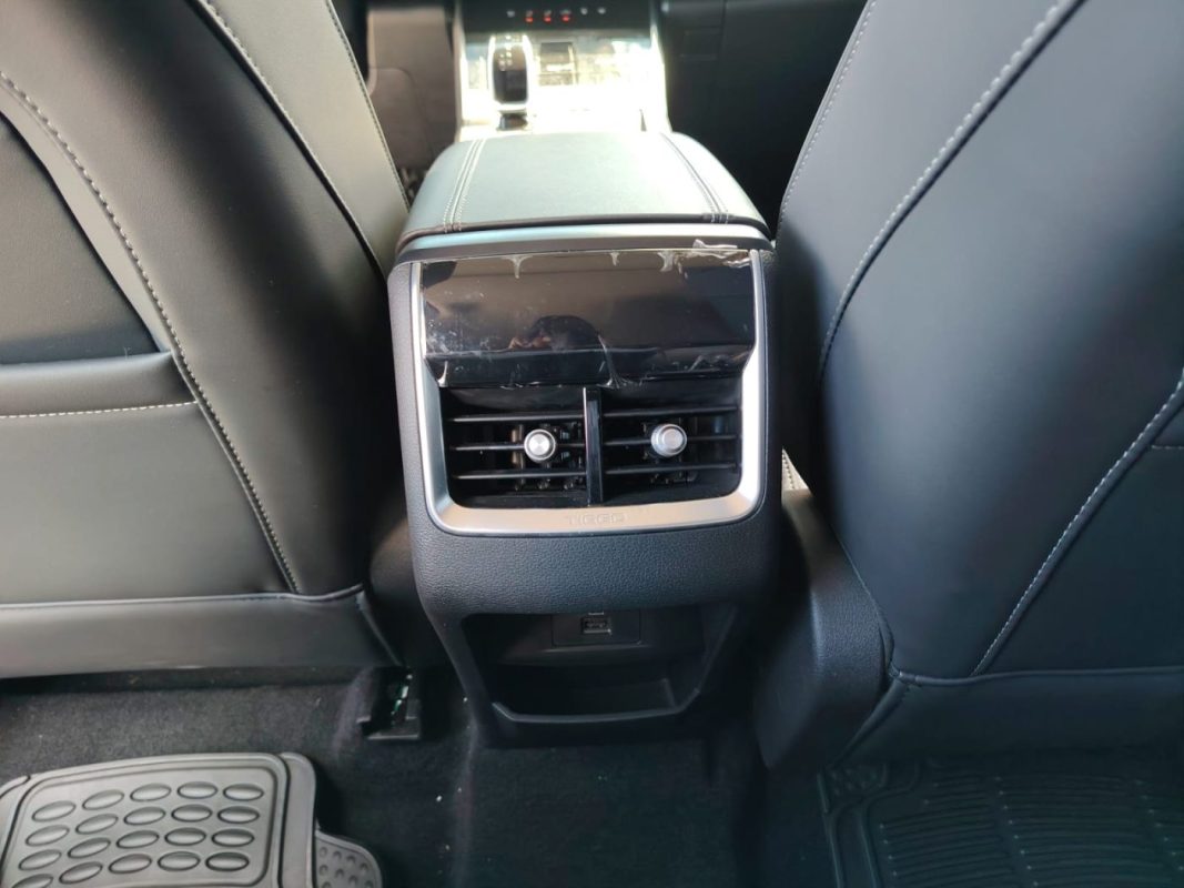 381dcc1d-8070-48b9-8bb2-e03551dbcaf6