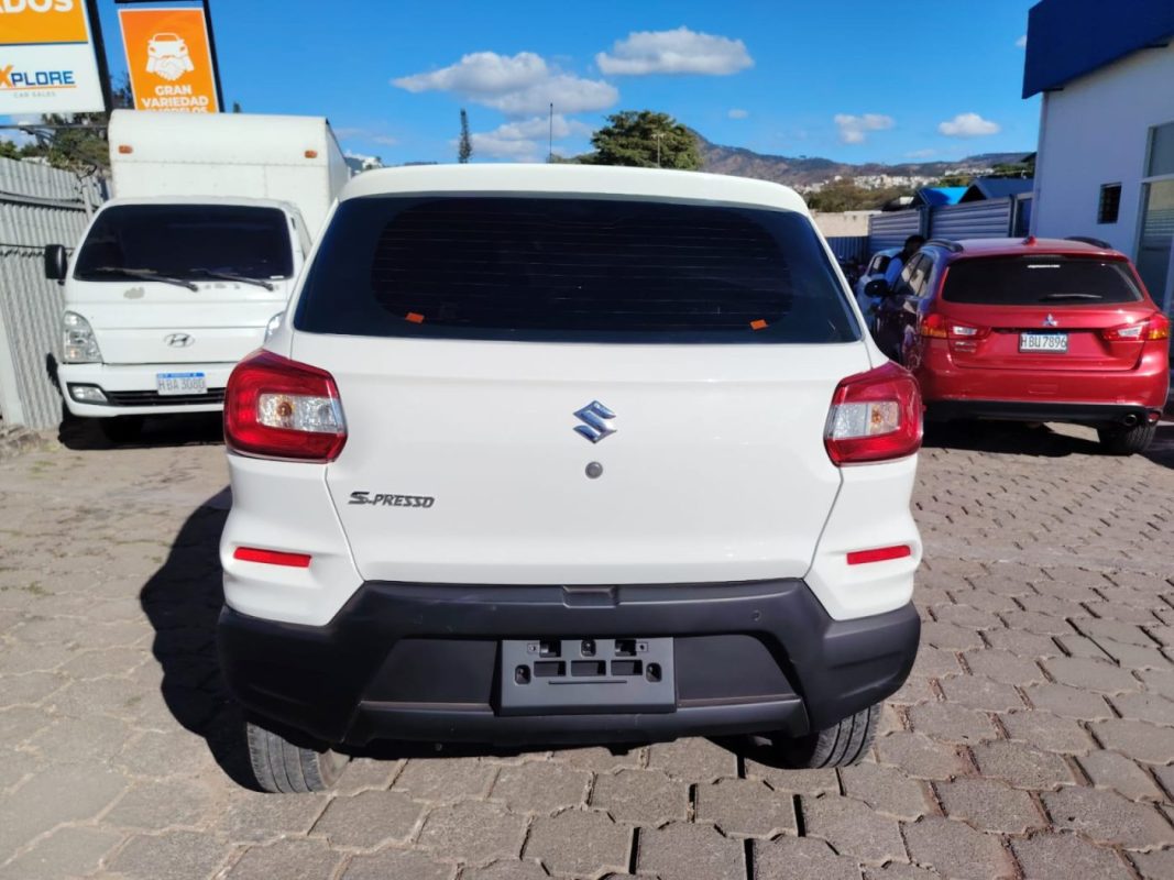 438e5153-5dc2-48bf-b07e-772e97a1c519