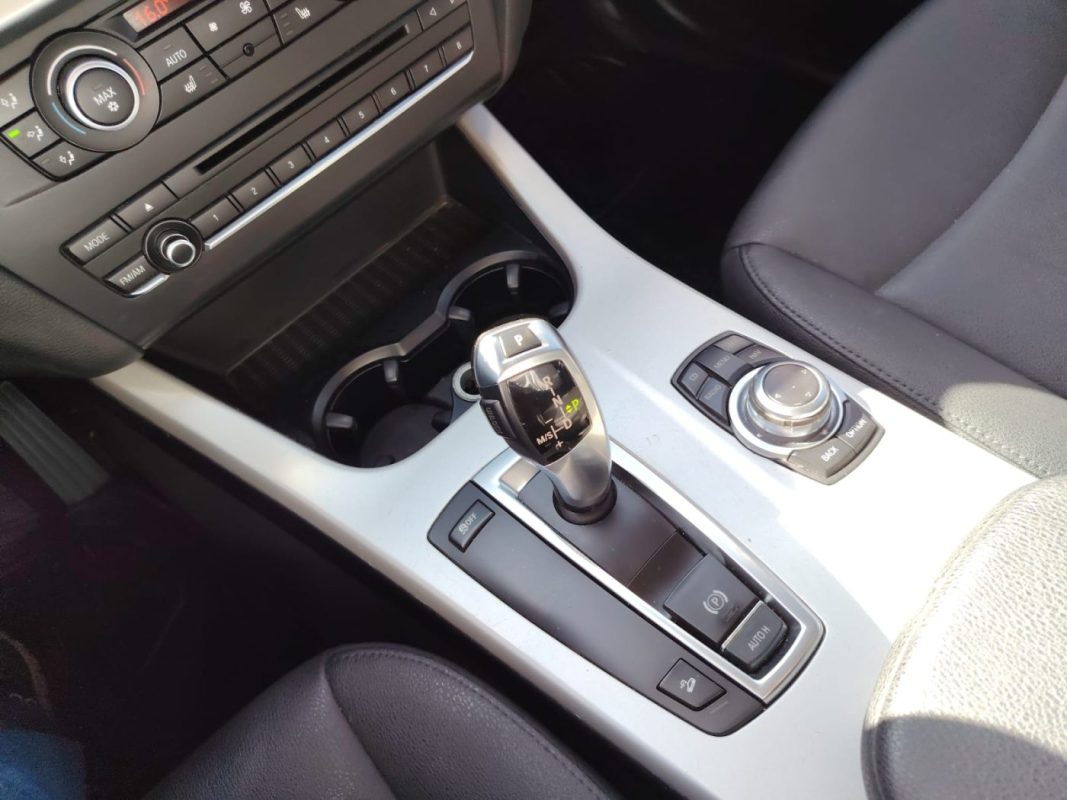 52f66831-6f45-4196-a9dd-79d9abf48571