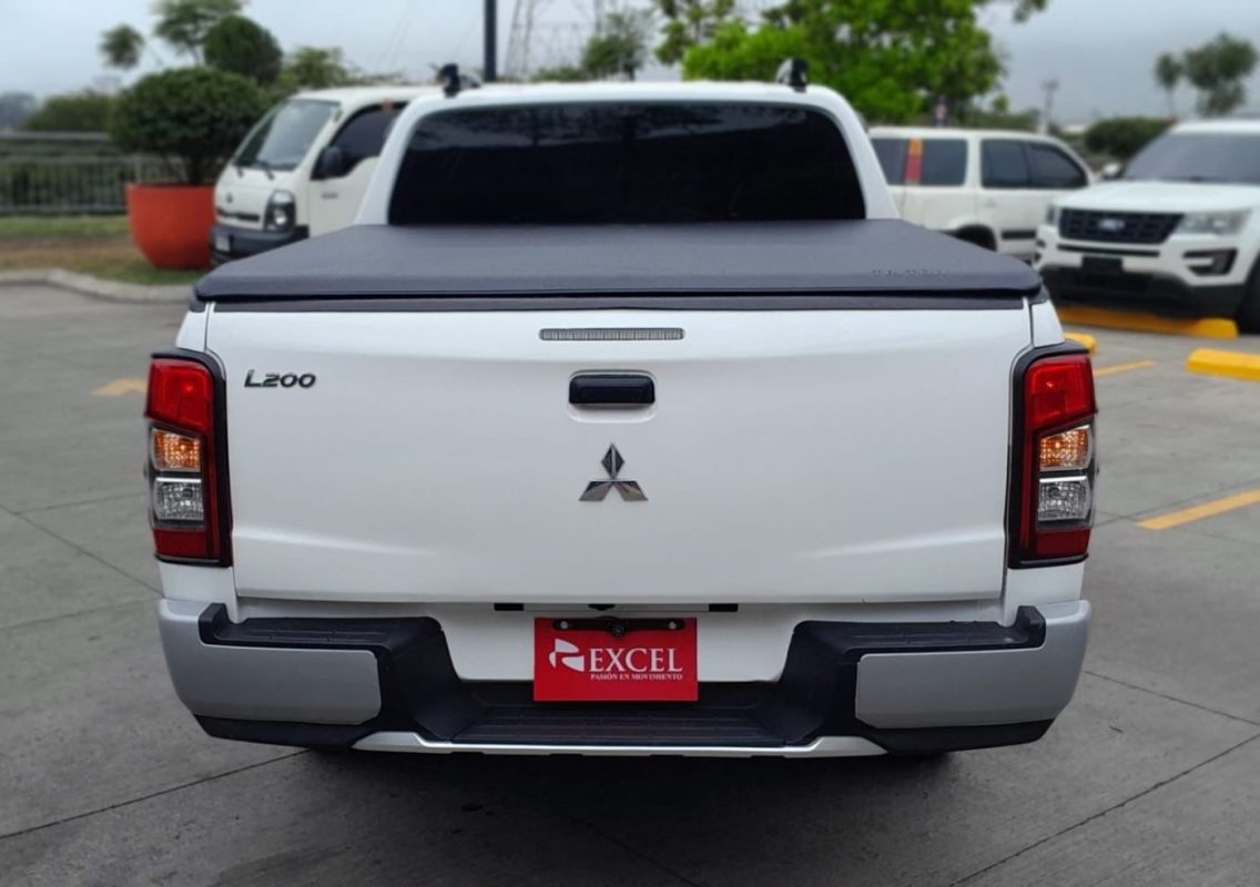 5ba15f9c-26d7-4b93-99f3-26eaed6af379