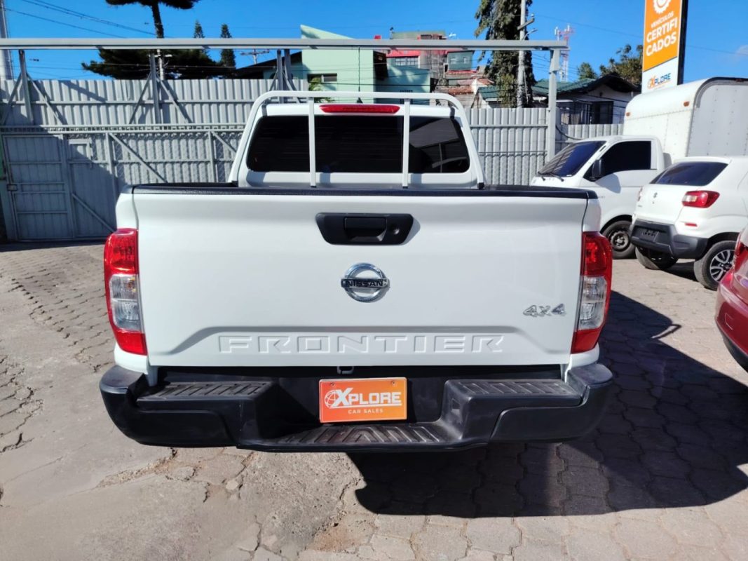 5df323b9-ba2d-4362-82c7-ecf383c6cd5b