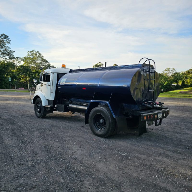 6ba74fdc-e56c-4bfd-b5a0-1327dd79b1a0