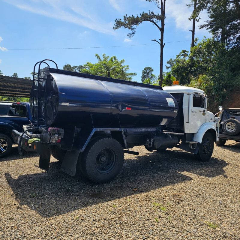 6cd49856-c649-4416-a315-f5155b179dfc