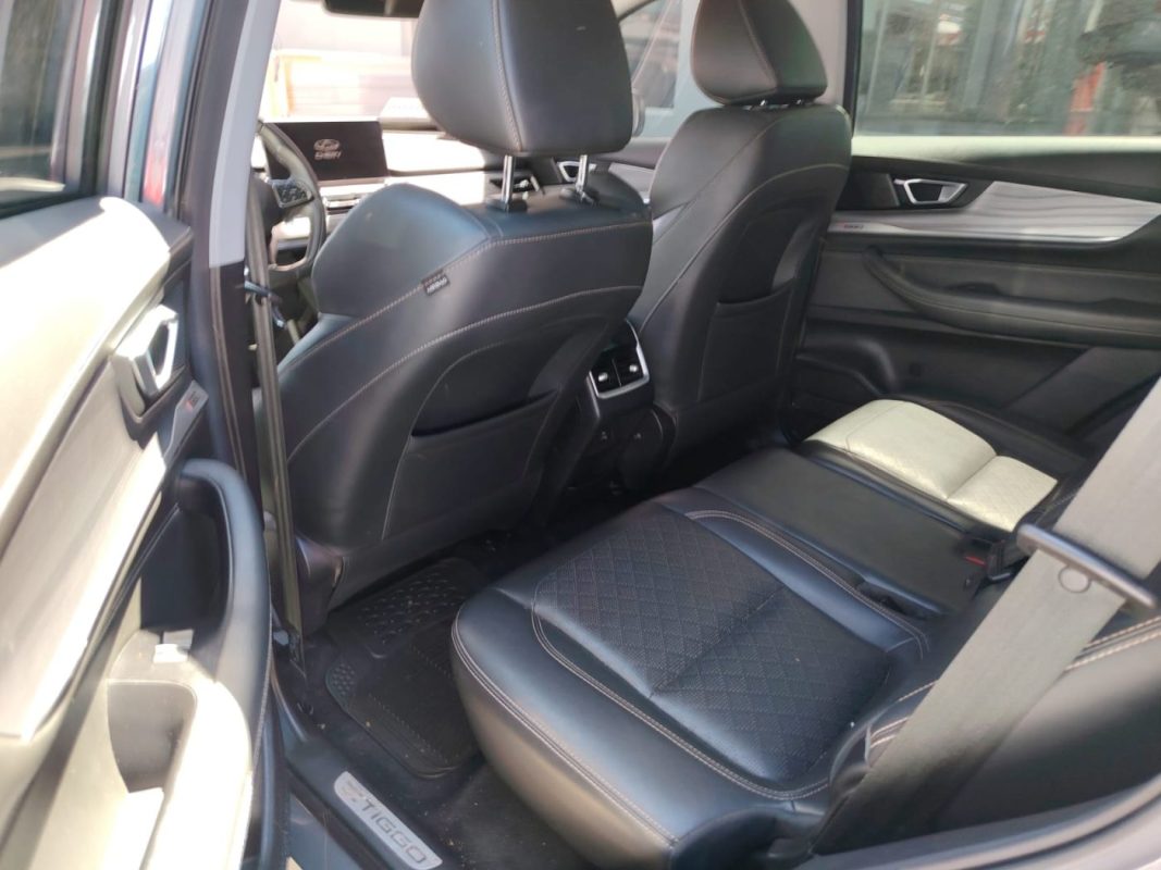 76081986-aafe-4e41-bae5-8b1f99cb70cd