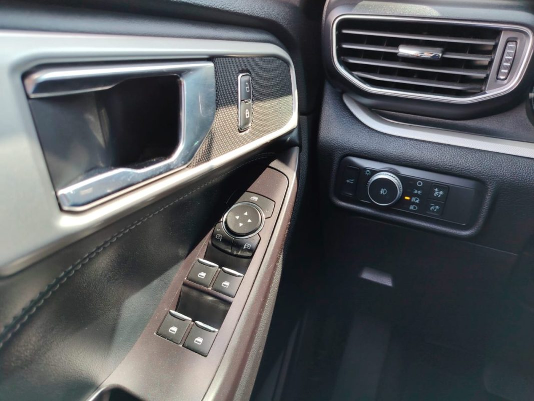 813c6e5e-c4f2-4681-887d-c88b738c07e5