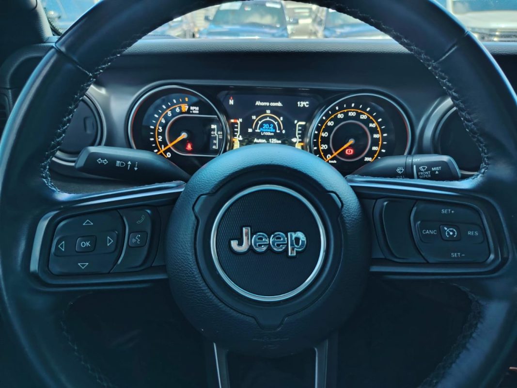 825d0bb3-968e-459c-a3c2-cf796055e523