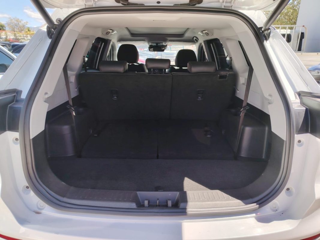 8c9cc40e-d356-4350-b4d6-883ca5d370c3