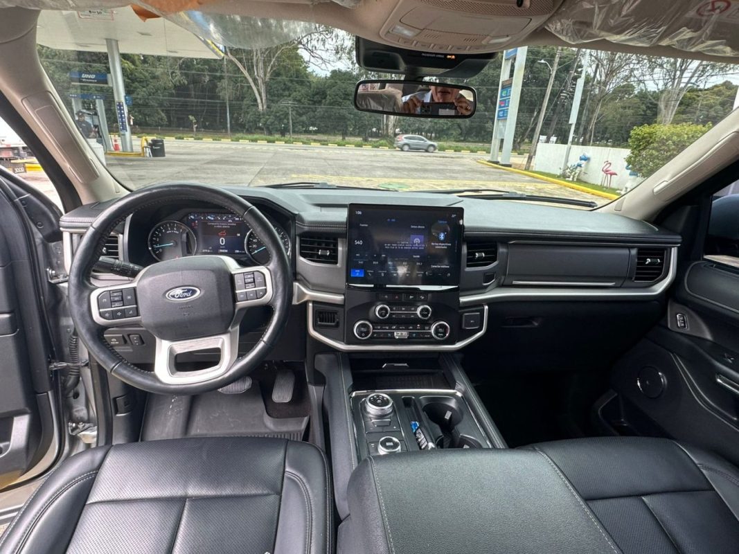 b60e282b-068e-4a0a-b099-28b5c79baa26