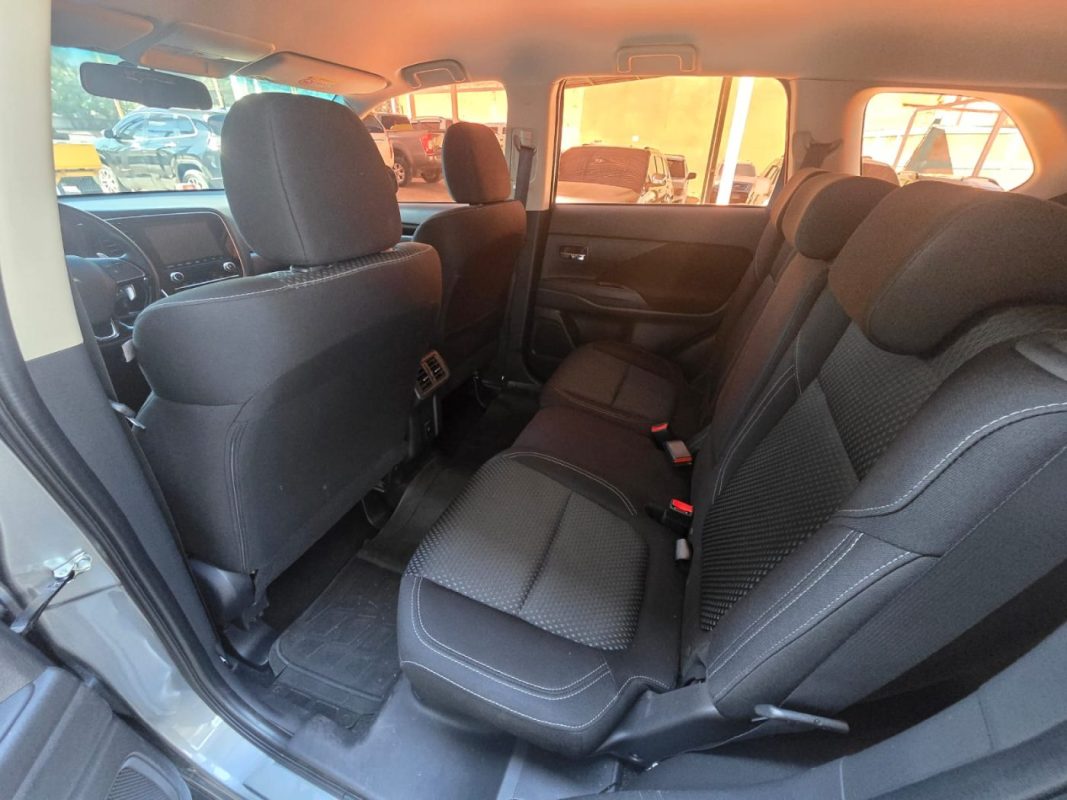 bd3e83f8-5232-427f-94d4-2d8e7bbb34d5