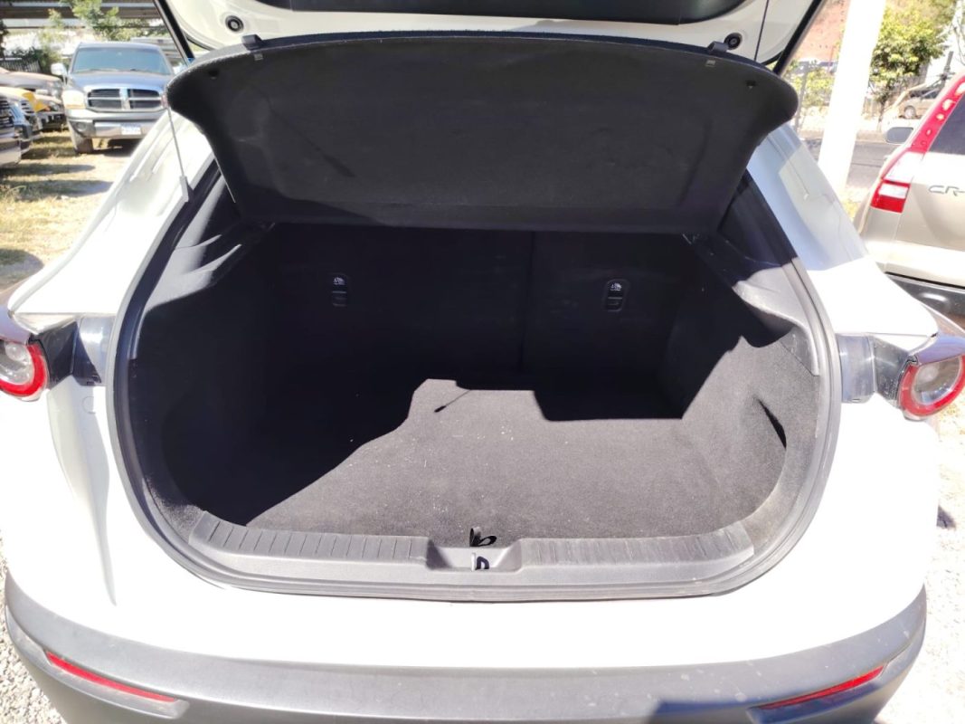 c5af0d70-70f2-4fb8-965b-631c78fe3e1f