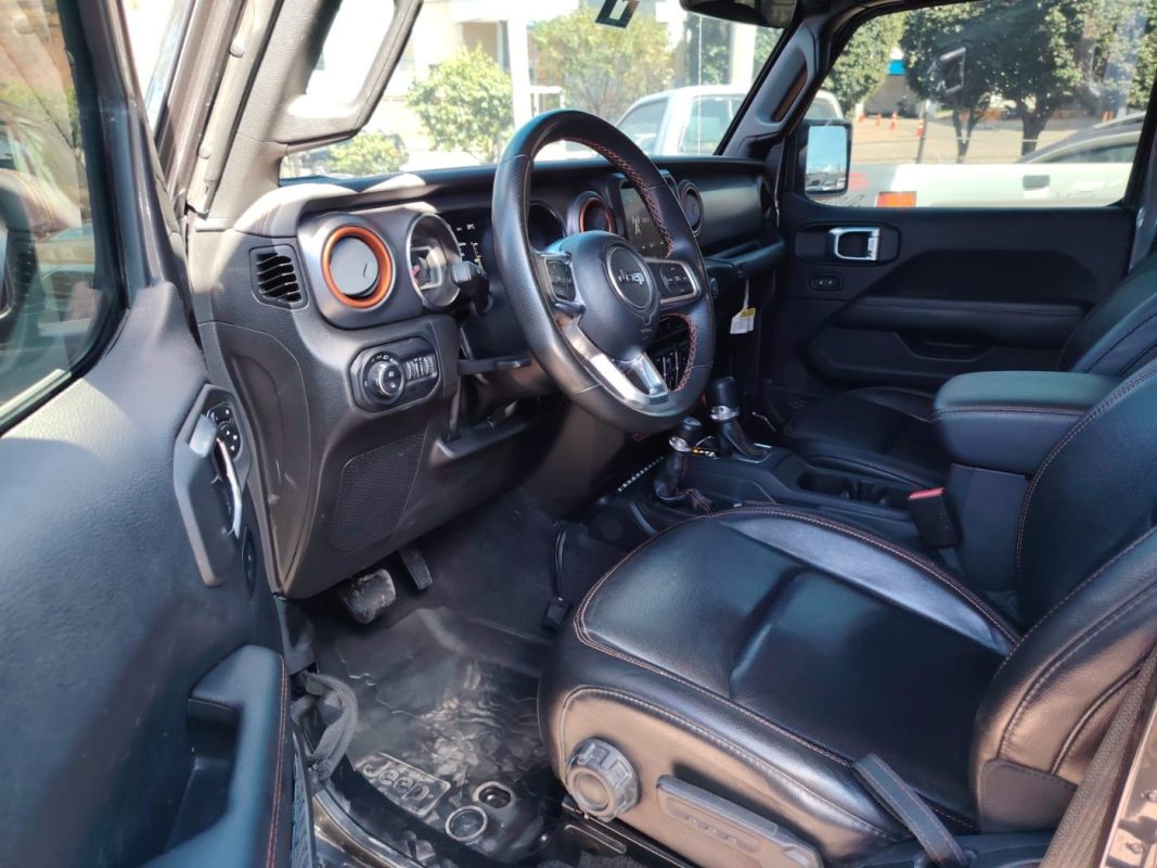 c929376d-b855-4001-91e4-8ca3bd490ec8