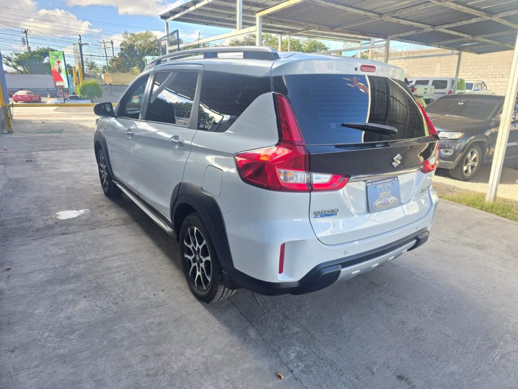 cac598e9-c29b-418e-b27a-71f88be3d121