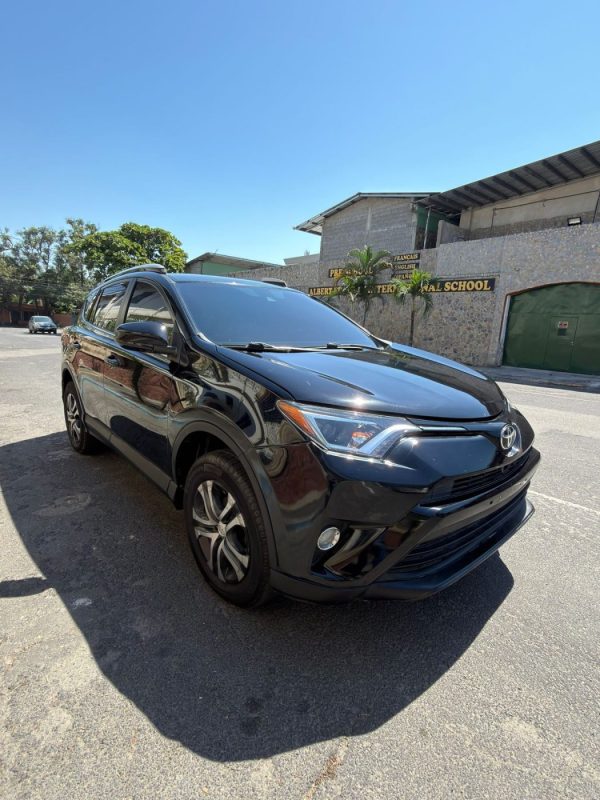 e96d93b2-c602-4962-9e9b-2e6f066a61e4