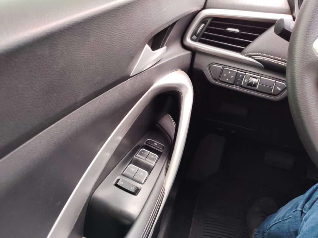 06e2e917-1566-4b21-8f5a-866759369e88