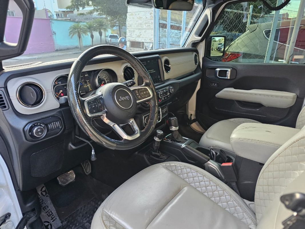 2ae94992-991e-4ef2-bb2e-e32a1efb7107