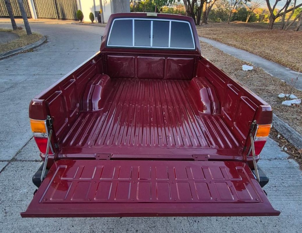 2bdef9c4-ae00-4652-ac73-e26d96224d88