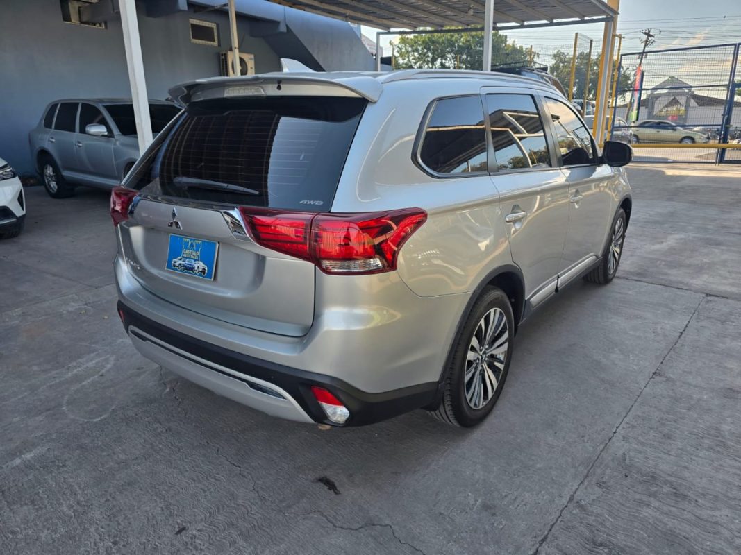 2e26e5bb-c823-4780-9d4c-5e23b23bc9cc