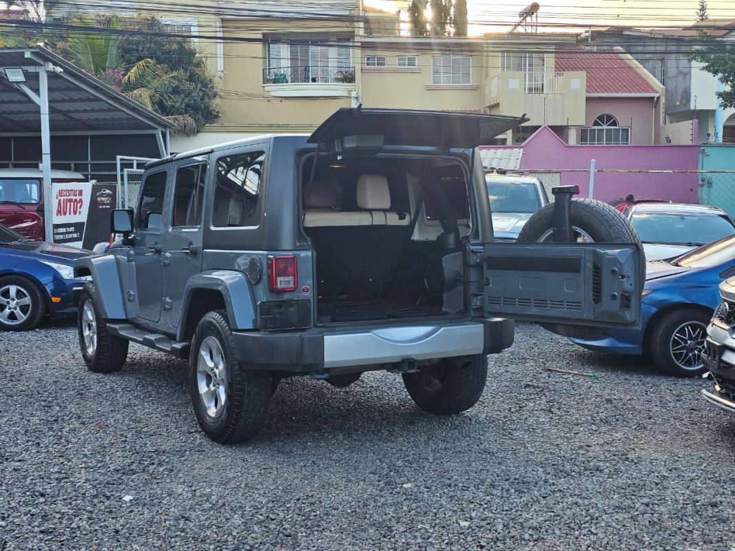 2efd338d-3e41-41ac-861c-cc2c16d97f77